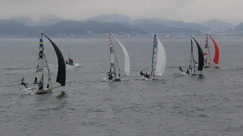 “乒乓球亚洲杯遭遇饭圈争议，乒羽中心迅速展开整治措施”