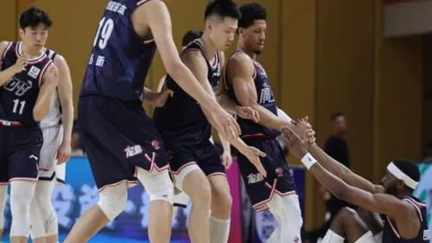 大乐透期号红姐精准推荐：前进之鹰主场质合分析十码预测